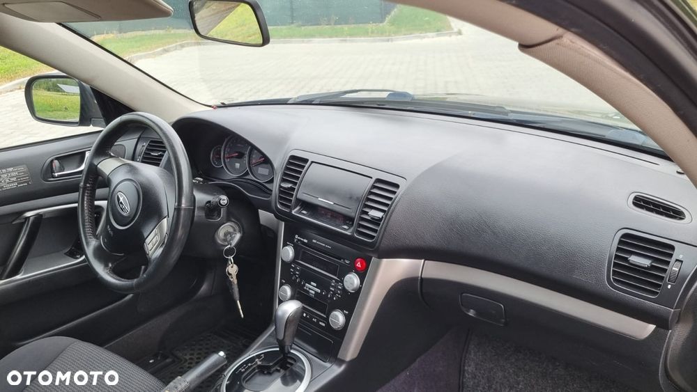 Subaru Outback Legacy 2.5i Comfort AT - 10