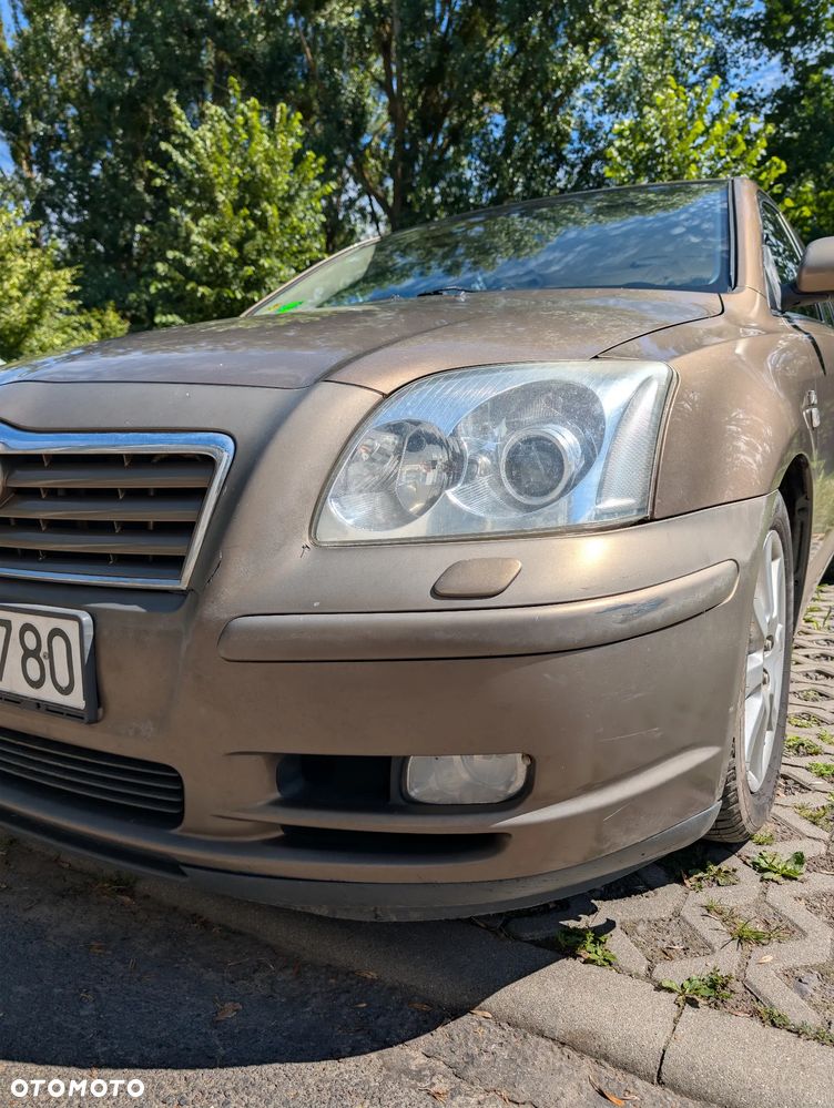 Toyota Avensis 2.0 D-4D Sol Plus - 10