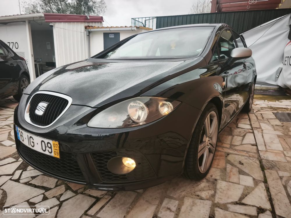 SEAT Leon 2.0 TDI DPF FR - 37
