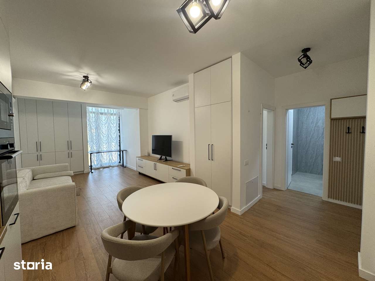 Apartament 2 camere, de inchiriat, zona Vivo, Imobil Nou — fotografia 3