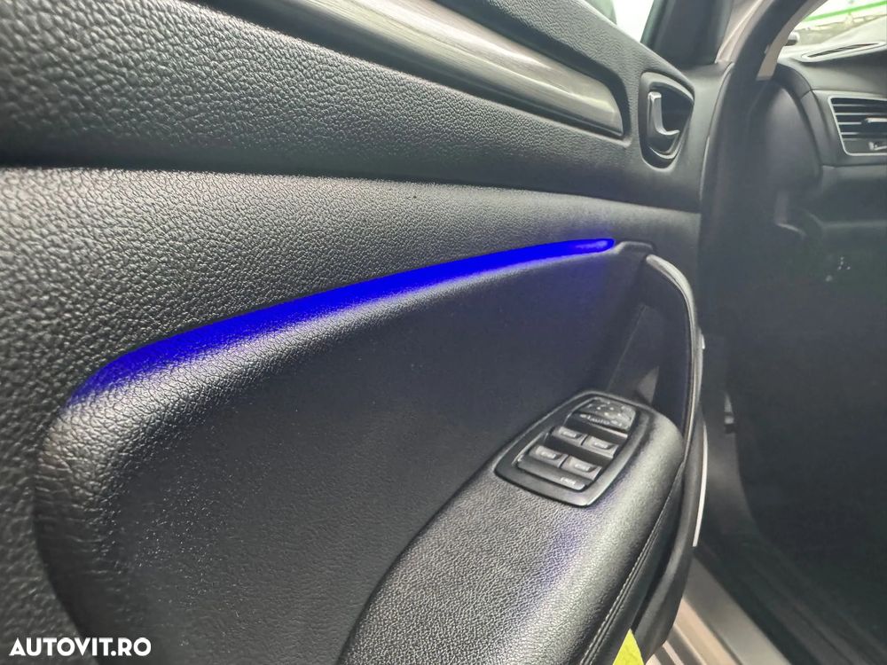 Renault Megane ENERGY dCi EDC Intens - 14