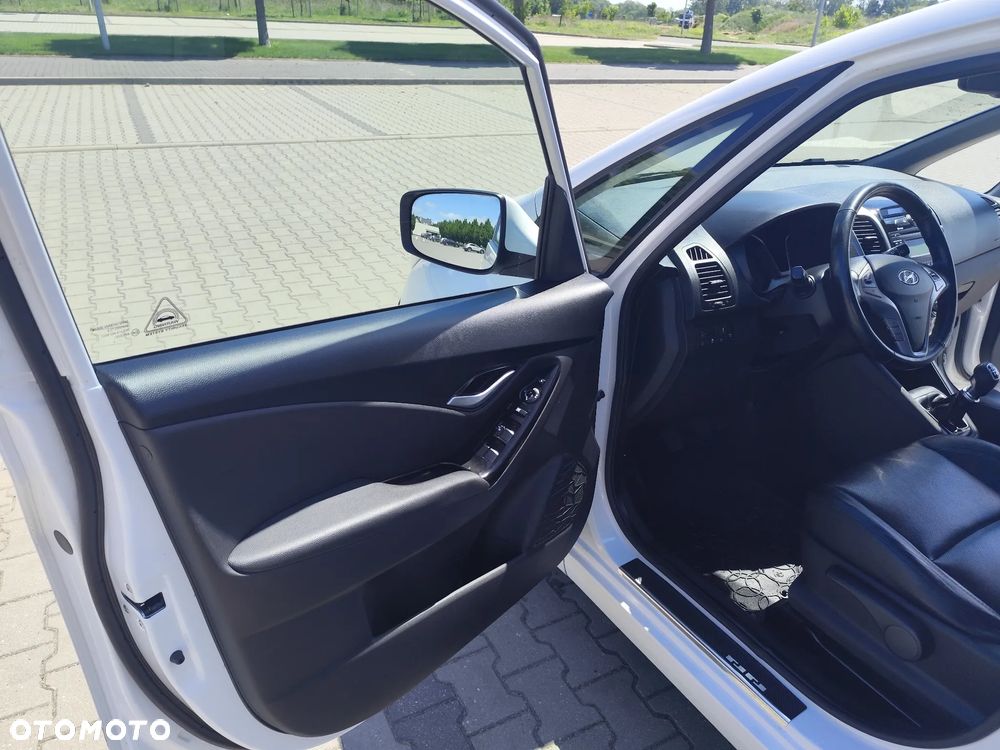 Hyundai ix20 1.6 Premium - 15