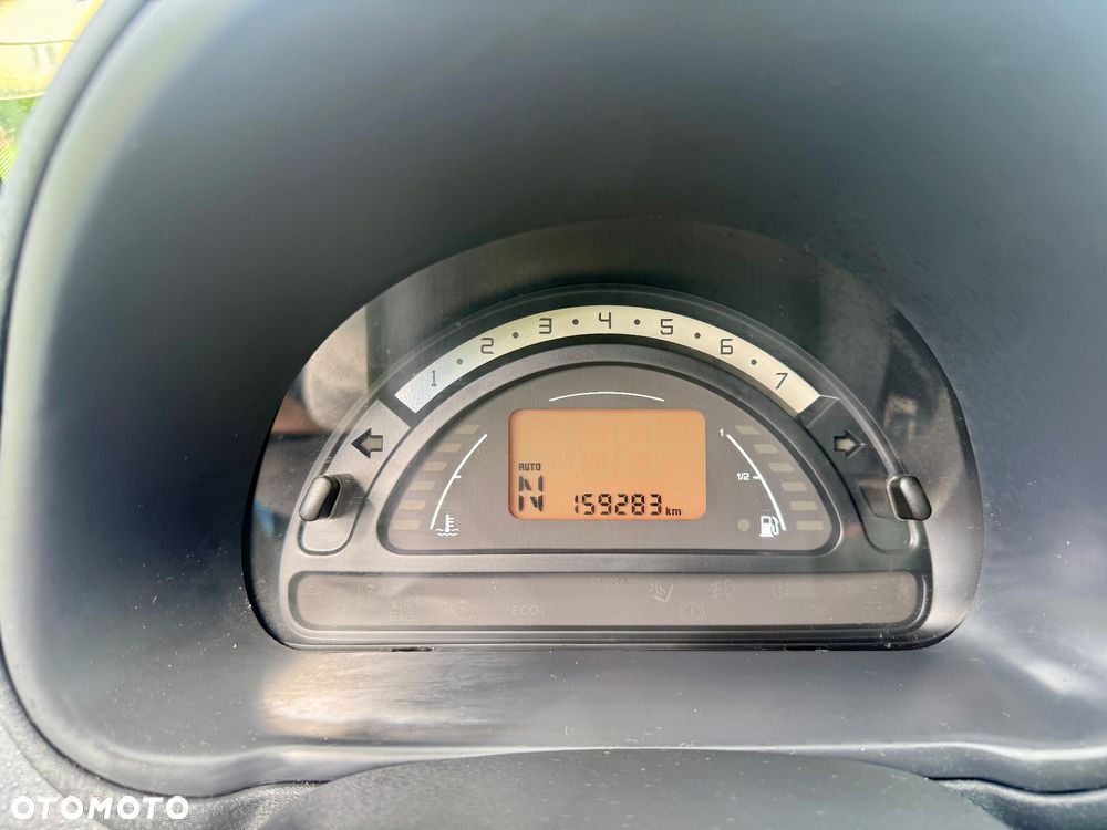 Citroën C3 1.4 16V Senso Drive Exclusive - 11