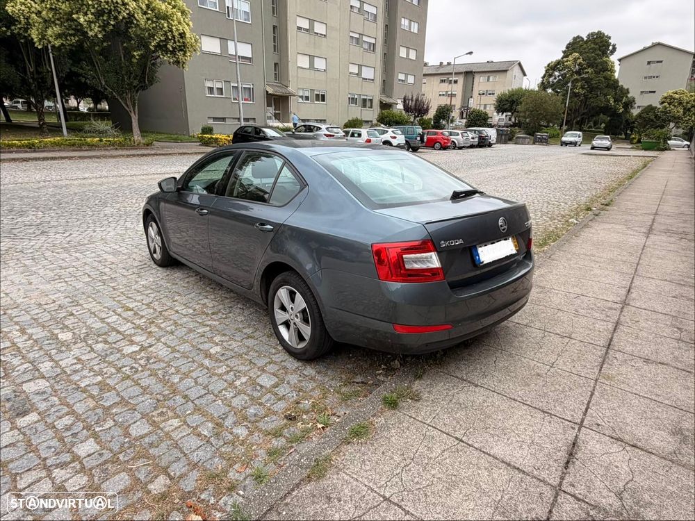Skoda Octavia 1.6 TDI Greenline - 4