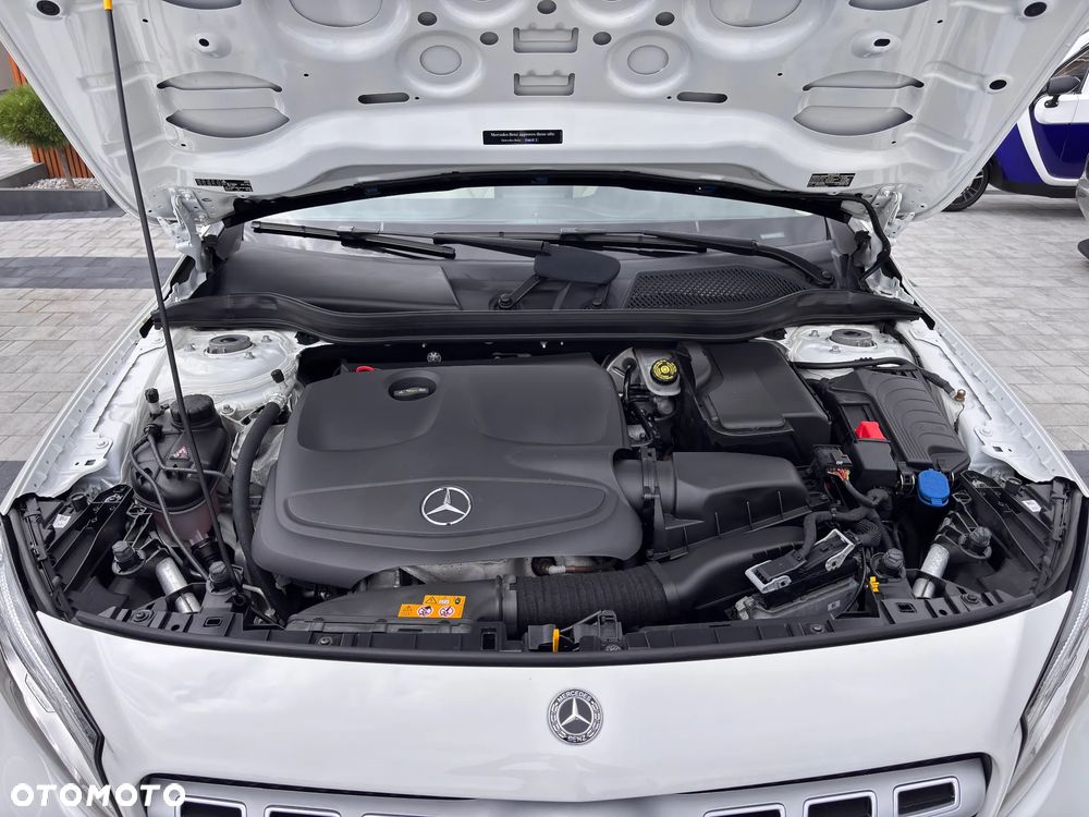 Mercedes-Benz GLA 250 4Matic 8G-DCT Edition 1 - 35