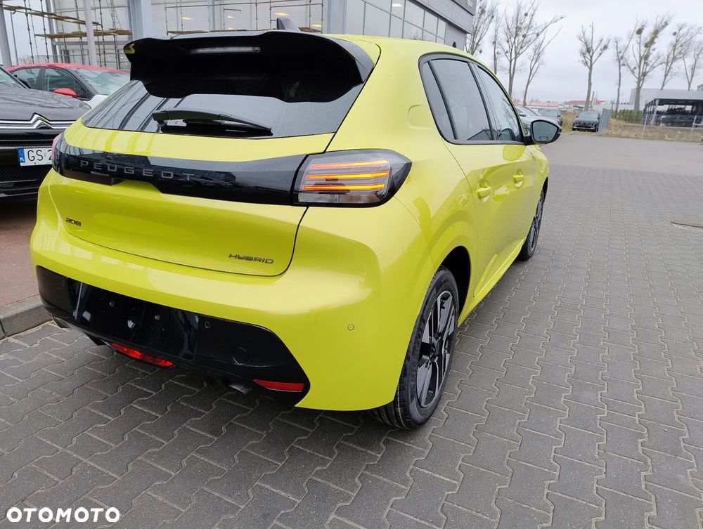 Peugeot 208 Allure - 12