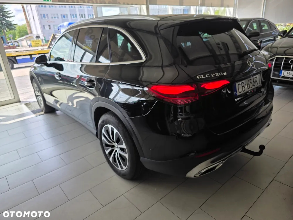 Mercedes-Benz GLC - 4