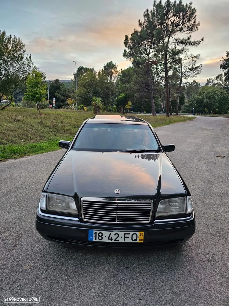 Mercedes-Benz 180 - 6
