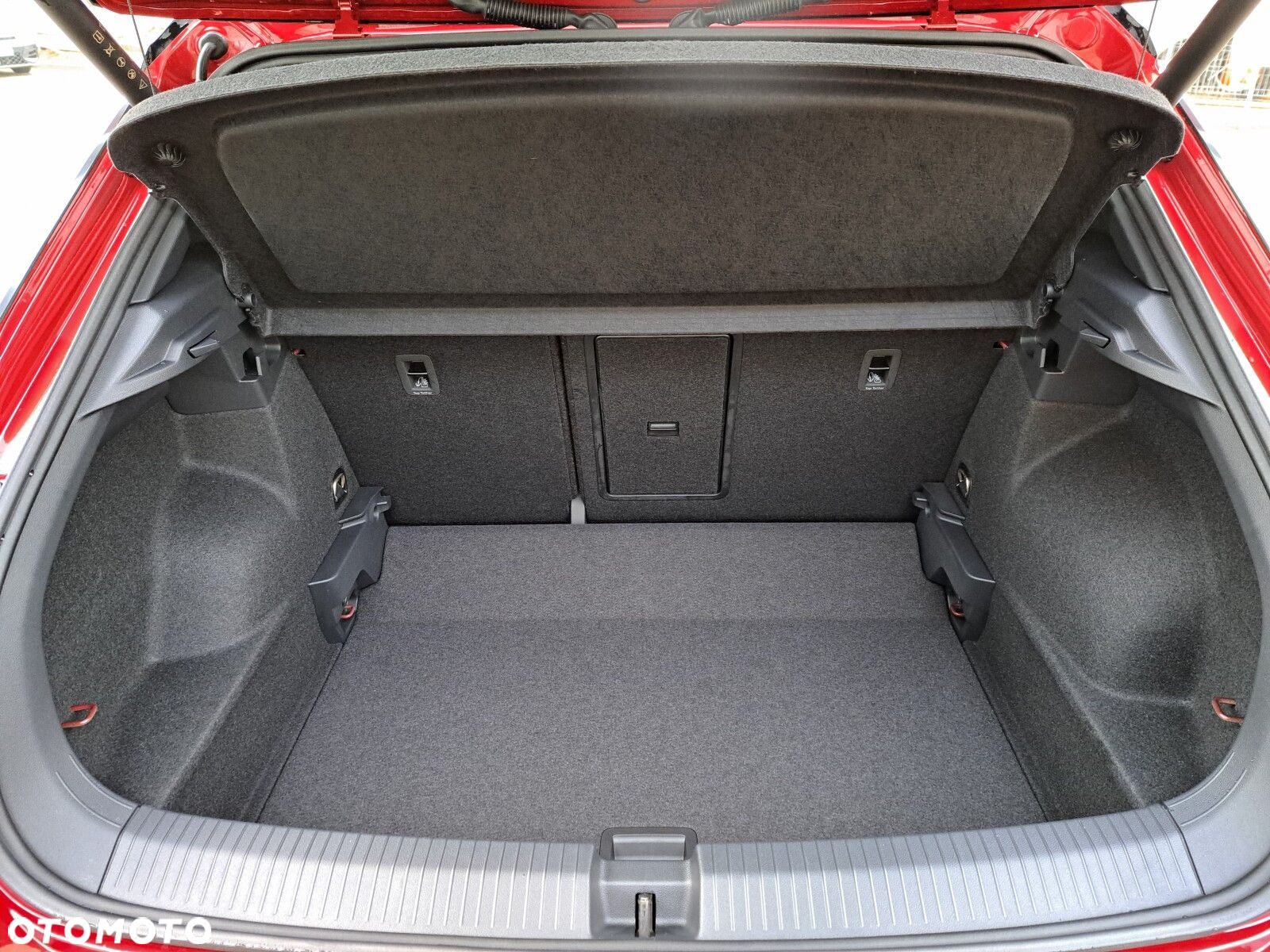 Volkswagen T-Roc 1.5 TSI R-Line DSG - 10