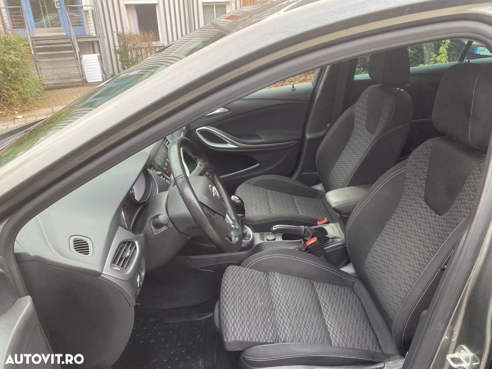 Opel Astra - 4