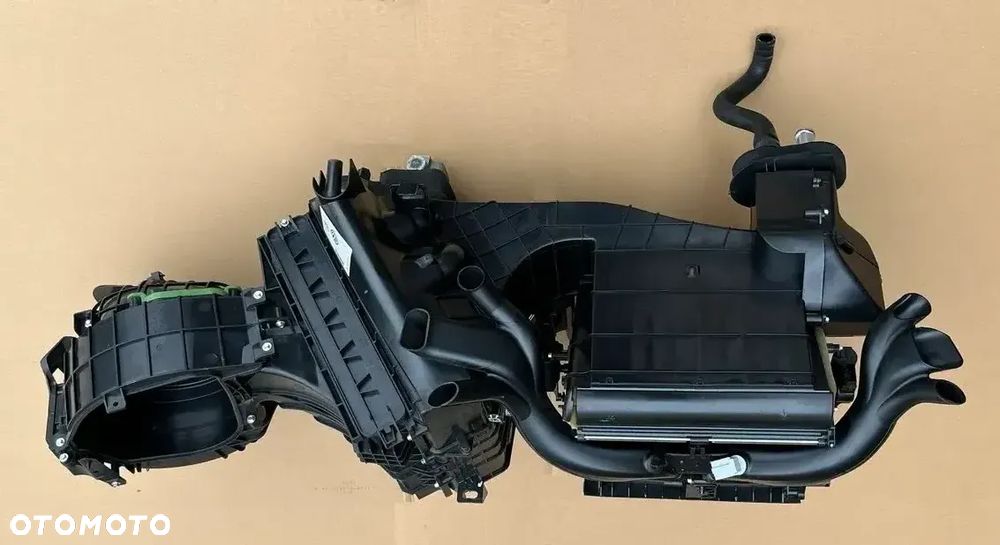 NAGRZEWNICA PRZÓD 7E1820005AD VW T6 CALIFORNIA CARAVELLE MULTIVAN TRANSPORTER - 2