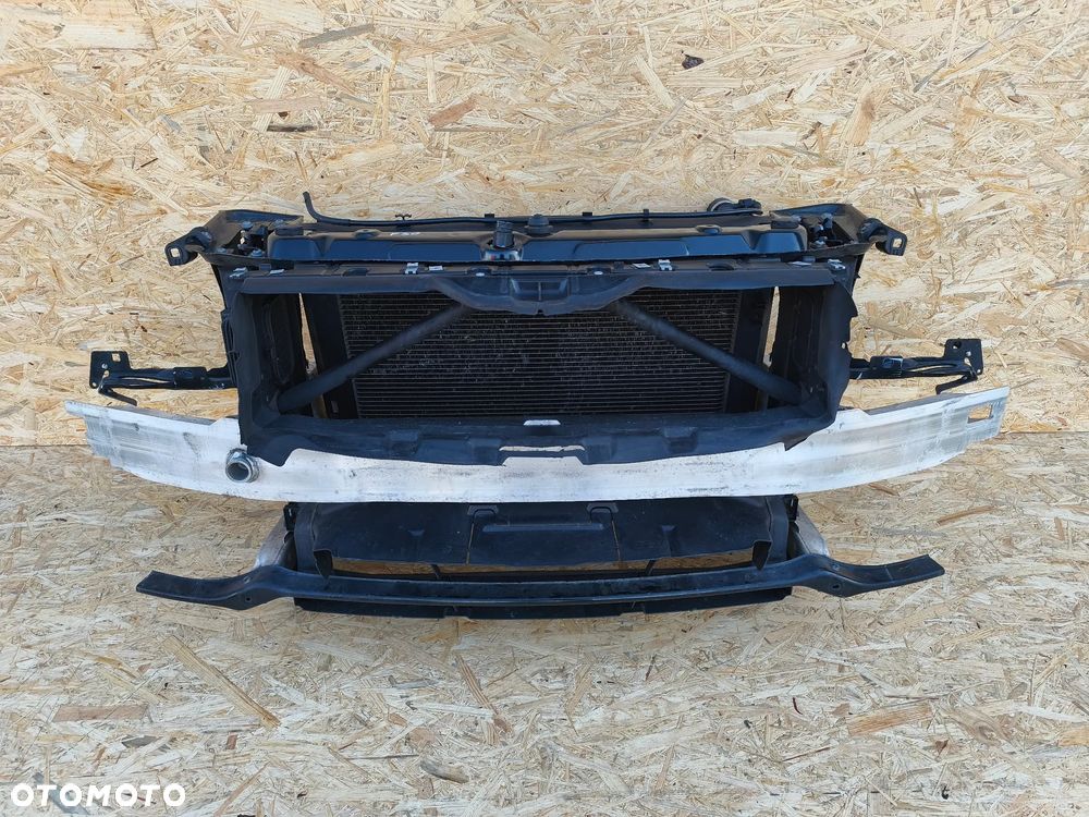 BMW 3 F30 F31 pas przedni wzmocnienie belka komplet chłodnic 2.0d - 1