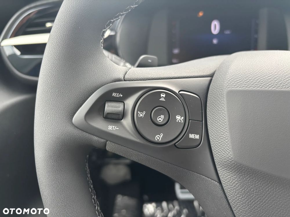 Opel Corsa 1.2 GS Line S&S - 10