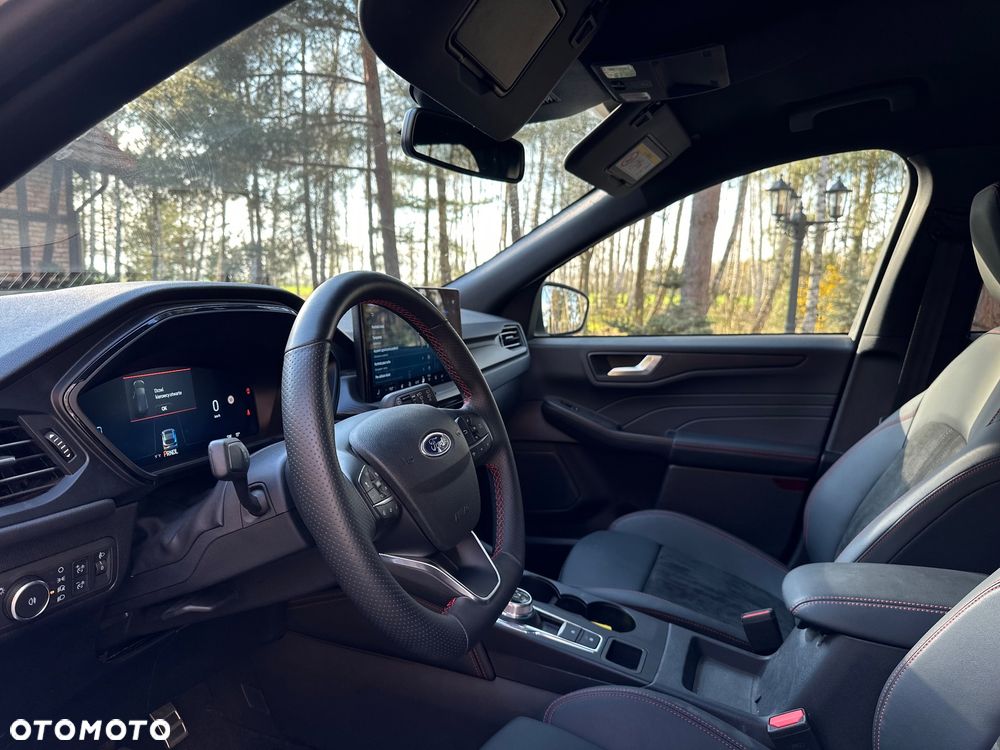 Ford Kuga 2.5P PHEV FWD ST-Line eCVT - 9