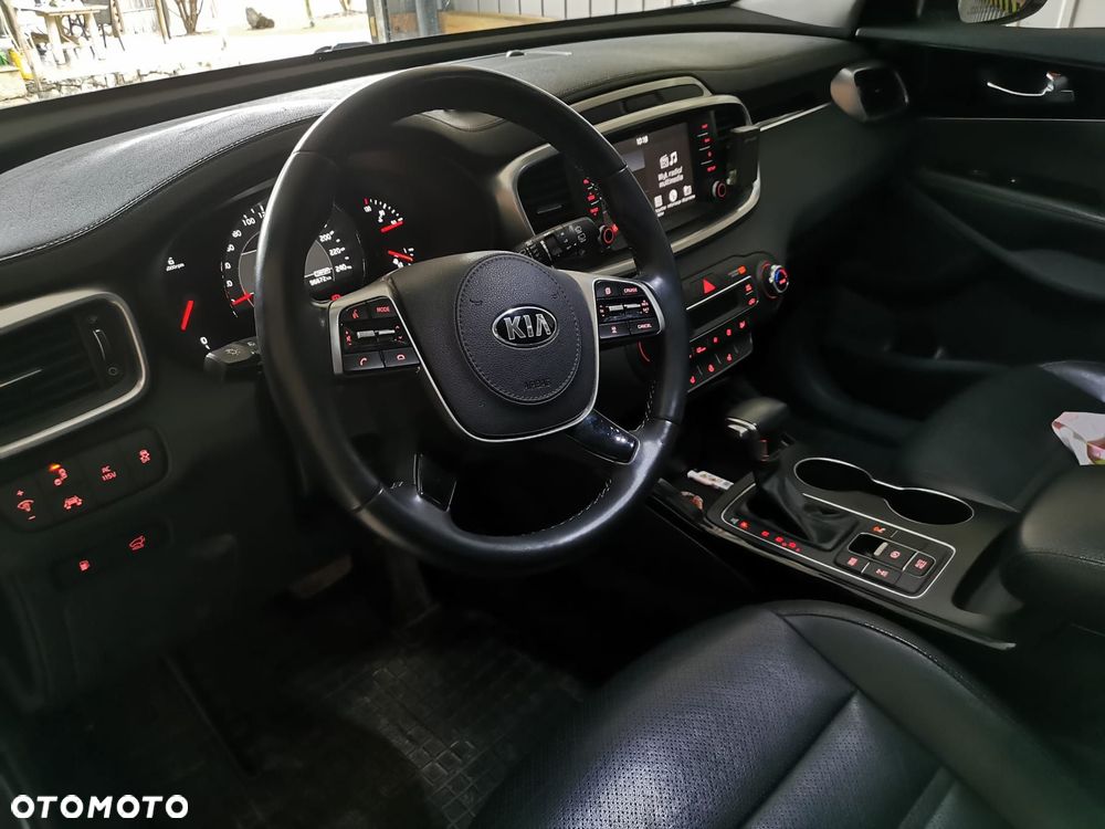 Kia Sorento - 26