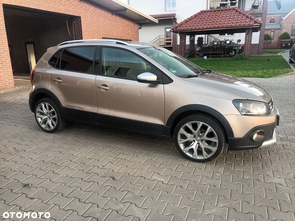 Volkswagen Polo Cross 1.2 TSI BMT - 1
