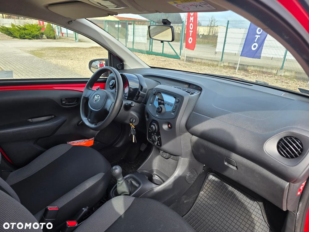 Toyota Aygo - 11