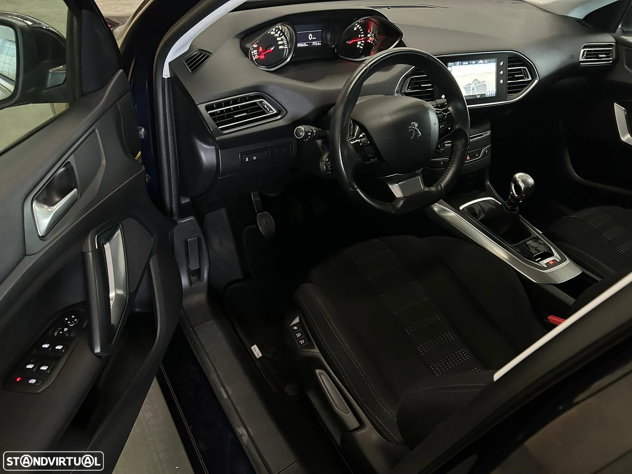 Peugeot 308 1.6 HDi Access - 16