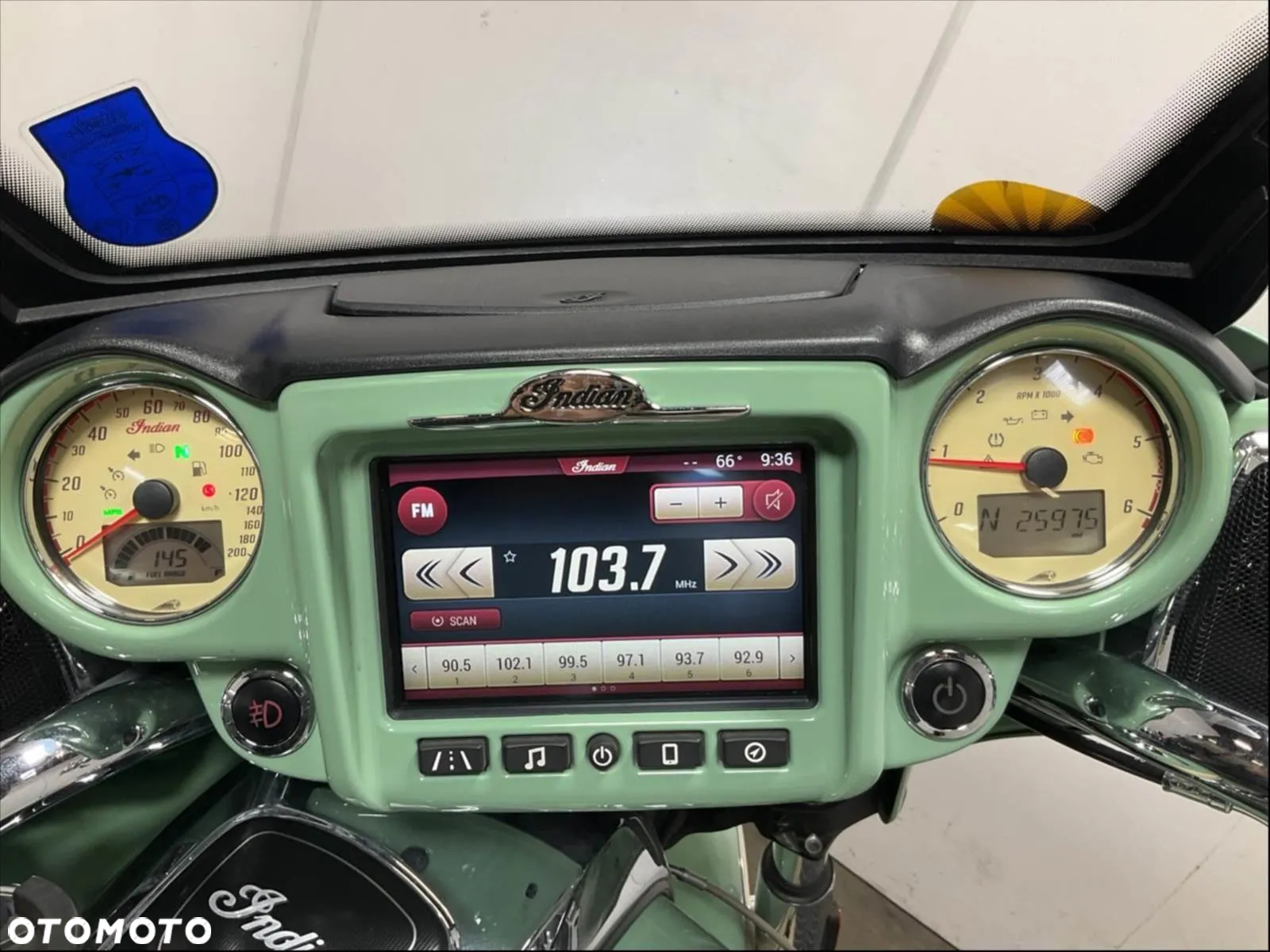 Indian Roadmaster - 5