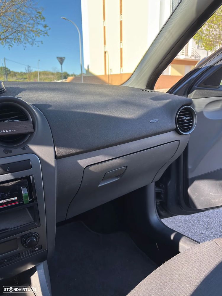 SEAT Ibiza 1.2 12V Reference - 15