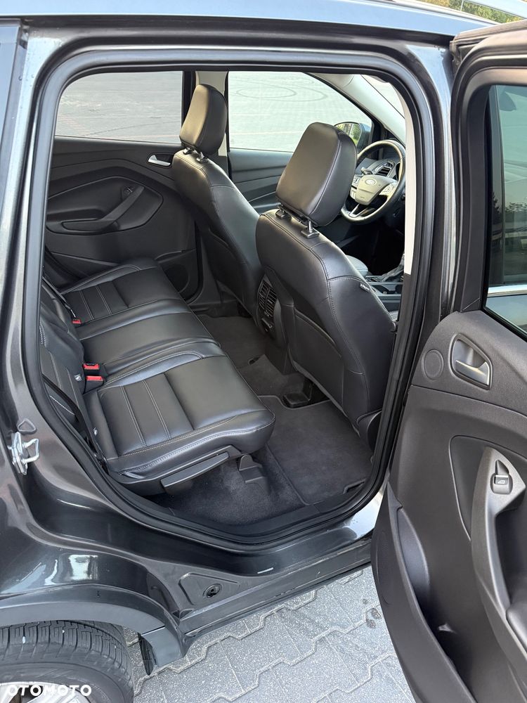 Ford Escape - 16
