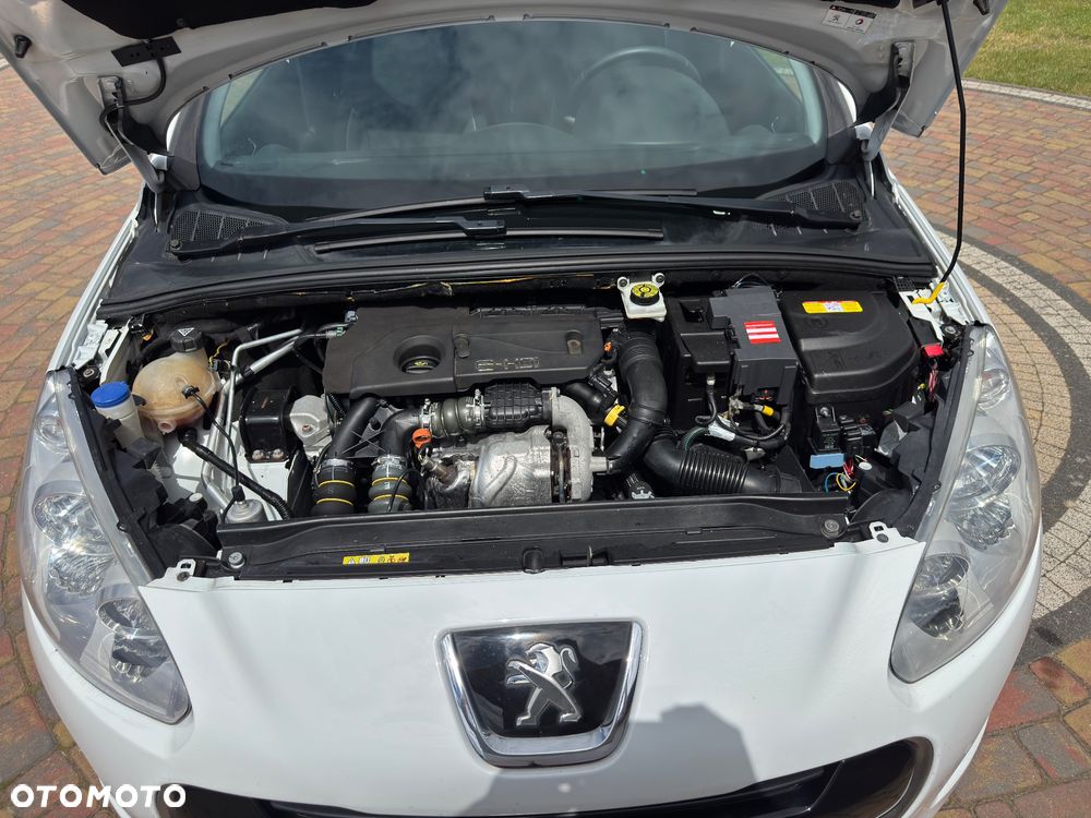 Peugeot 308 - 32