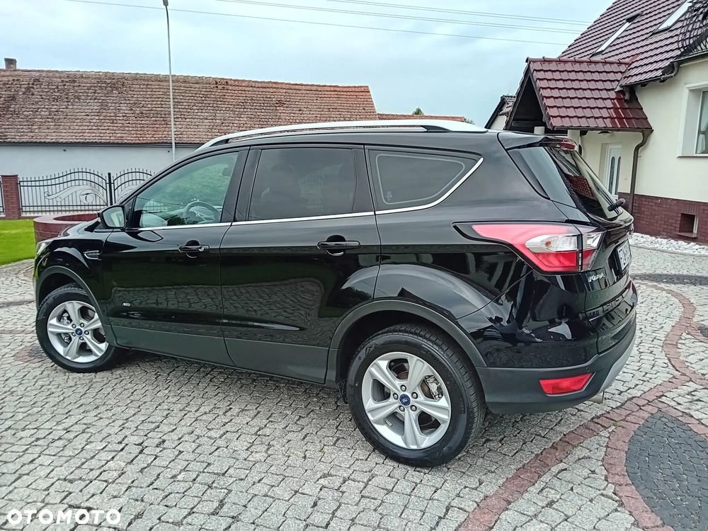 Ford Kuga 2.0 TDCi 4x4 Titanium - 9