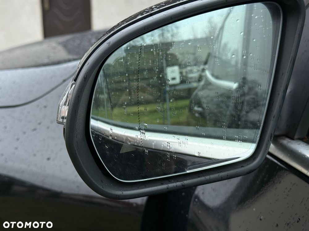 Mercedes-Benz GLA 250 - 9