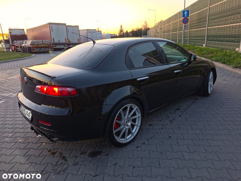 Alfa Romeo 159 - 3