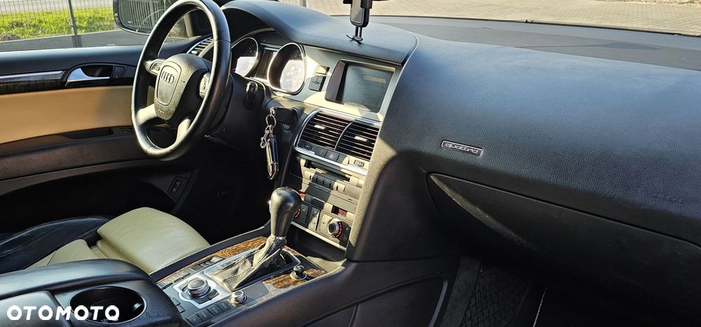 Audi Q7 3.0 TDI Quattro Tiptronic - 2