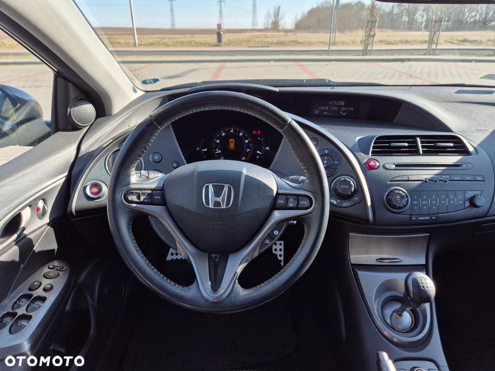 Honda Civic - 9