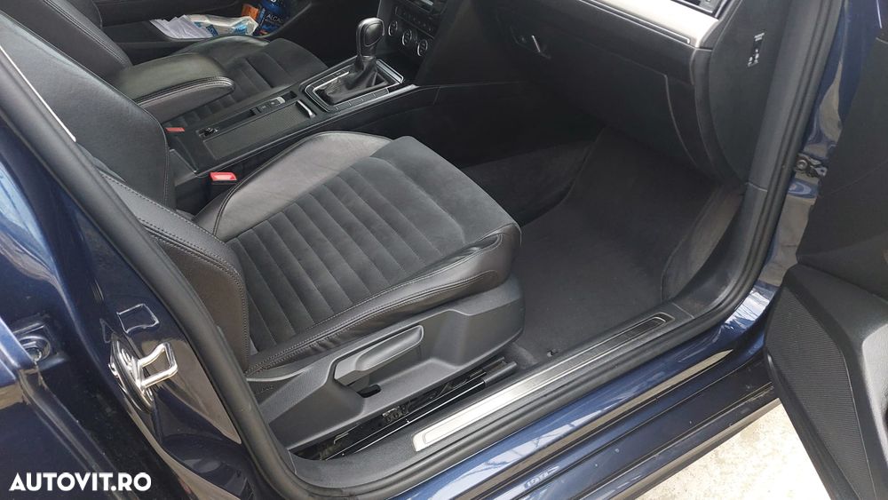 Volkswagen Passat - 15