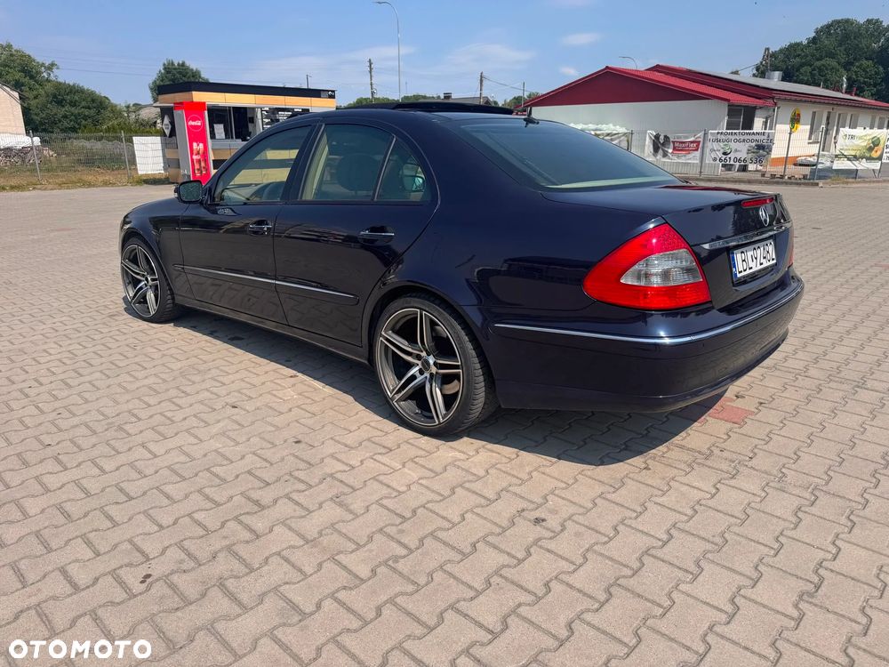 Mercedes-Benz Klasa E 420 CDI 7G-TRONIC Elegance DPF - 5
