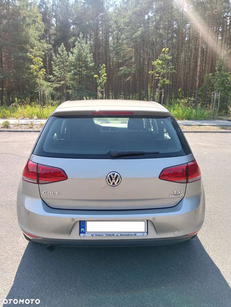 Volkswagen Golf VII 1.2 TSI BMT Comfortline - 5