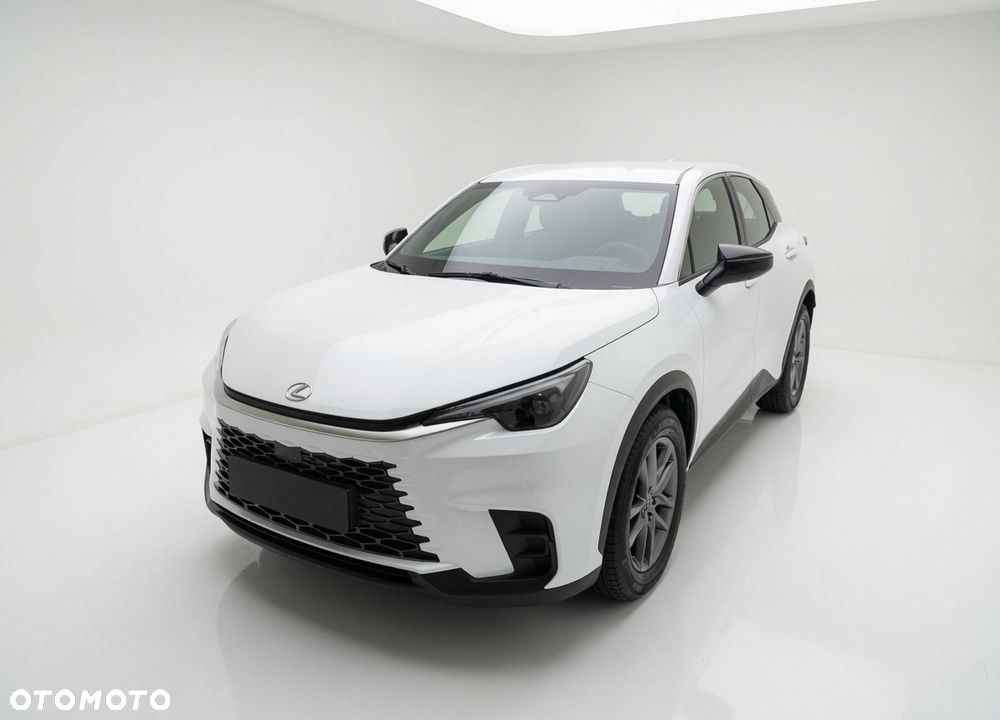 Lexus LBX 1.5 Hybrid - 1