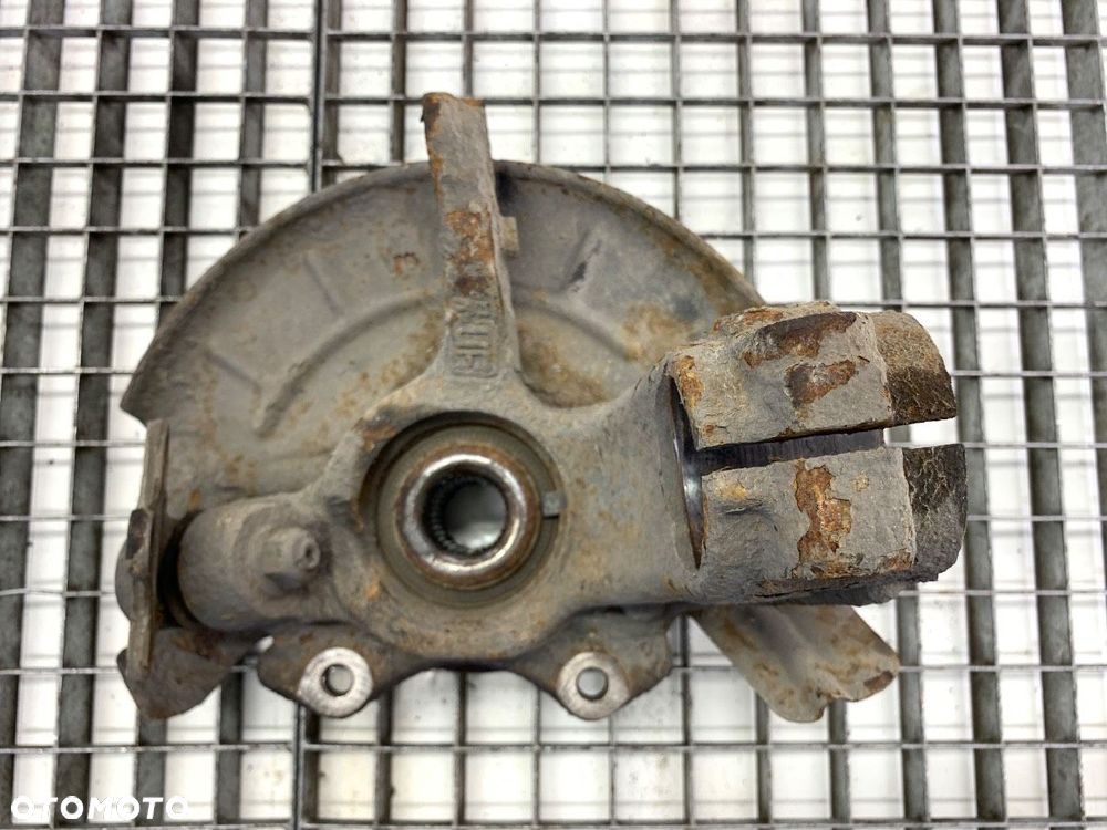 ZWROTNICA LEWY PRZÓD - 76.00 PLN - SKODA ROOMSTER (5J7) 2006 - 2015 1.9 TDI 77 kW [105 KM] olej - 3