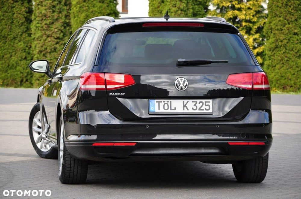 Volkswagen Passat Variant 2.0 TDI BMT Highline - 19