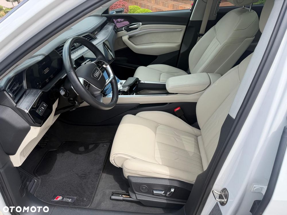 Audi e-tron 55 Quattro - 6