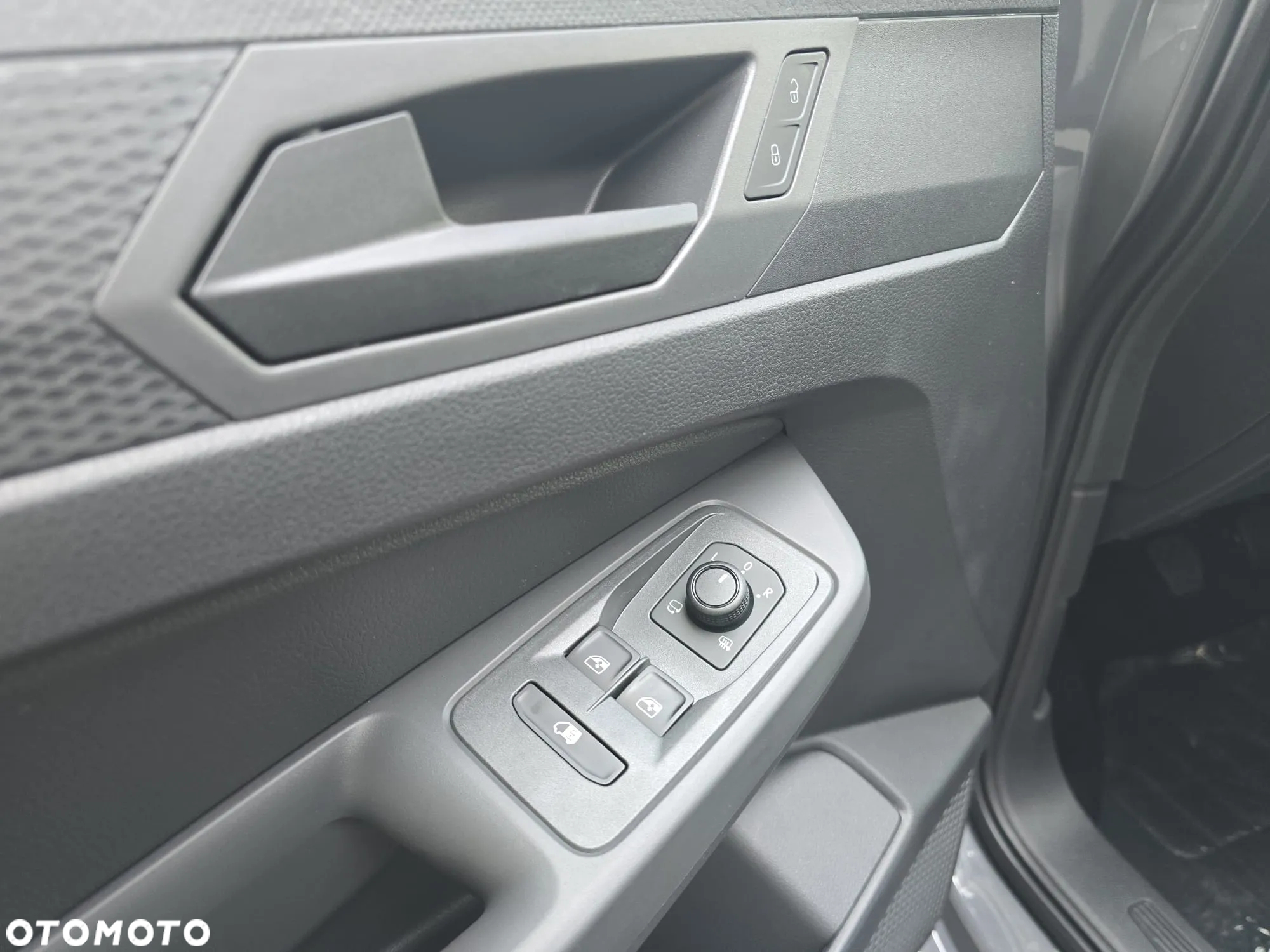 Volkswagen Caddy - 12
