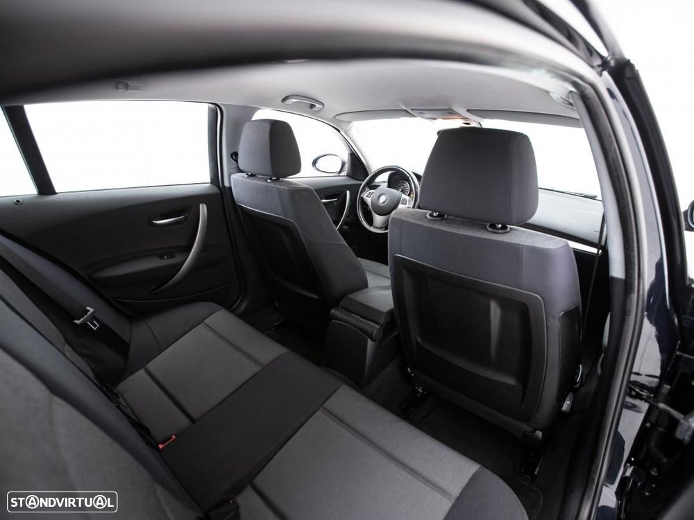 BMW 118 — fotografia 9