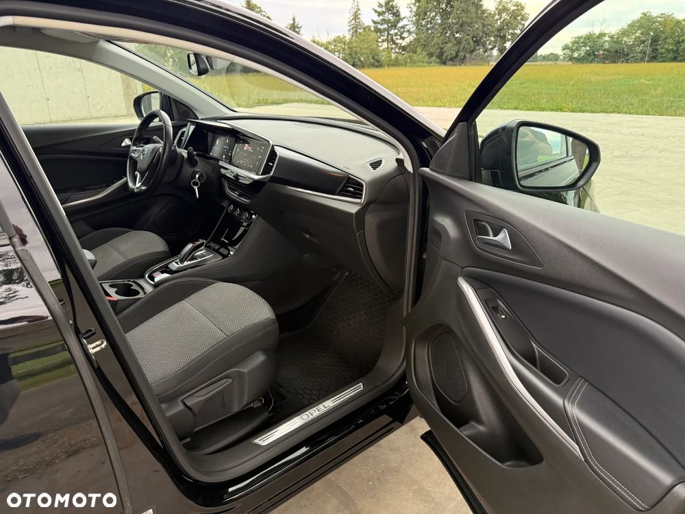 Opel Grandland 1.2 T GS Line S&S - 12