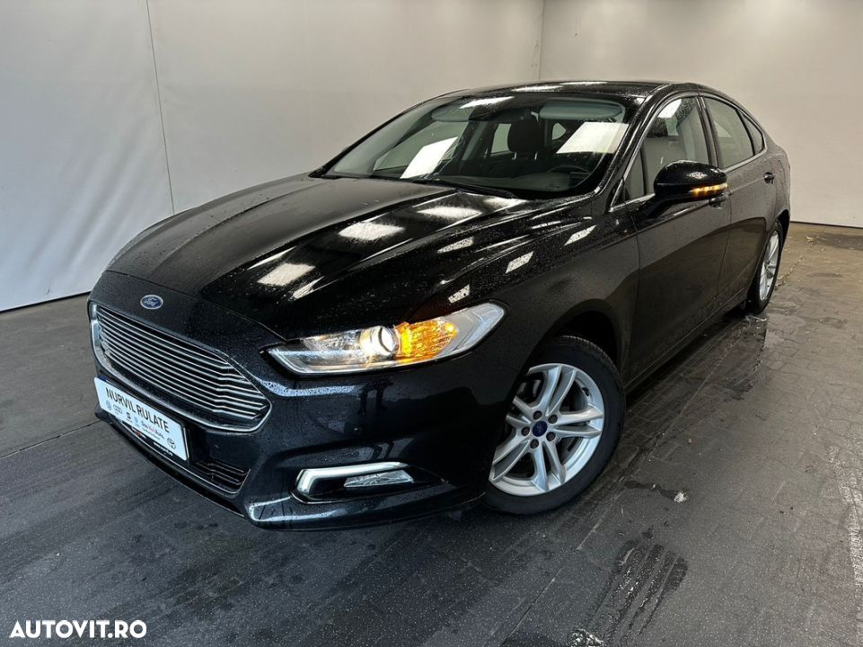 Ford Mondeo 2.0 TDCi Powershift Business - 1