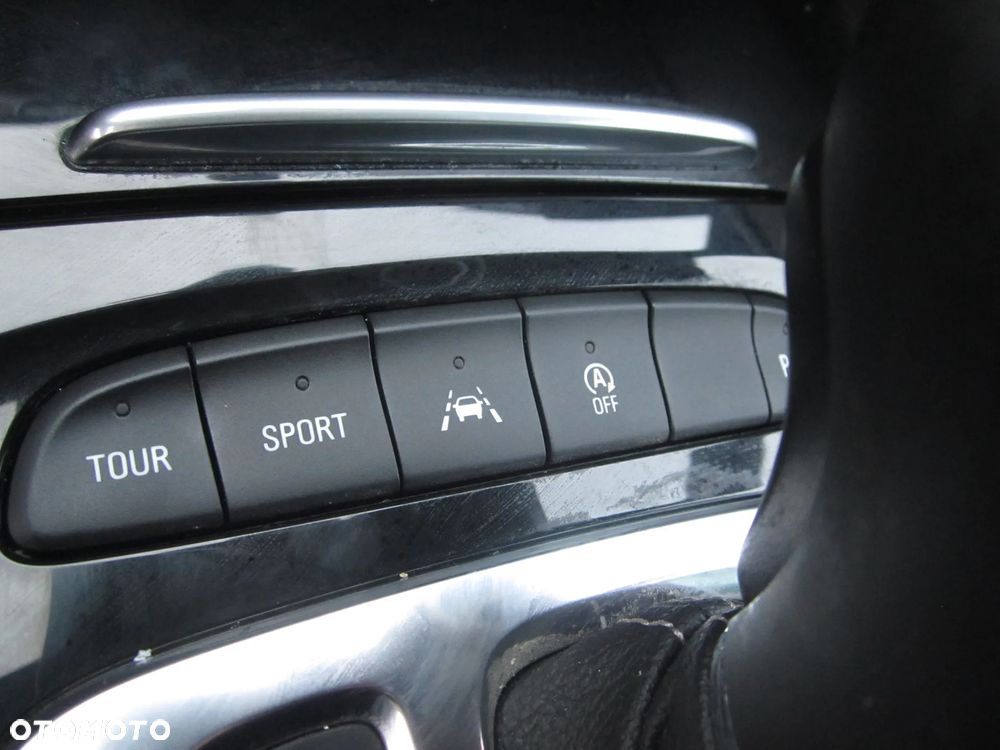 Opel Insignia 2.0 Automatik Innovation - 9