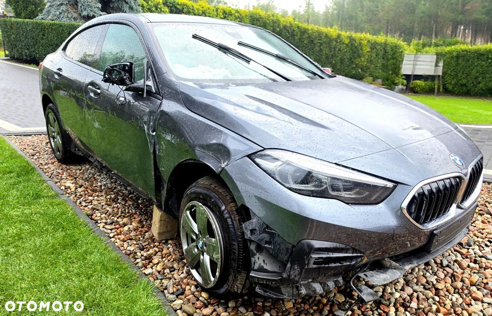 BMW Seria 2 216d - 3