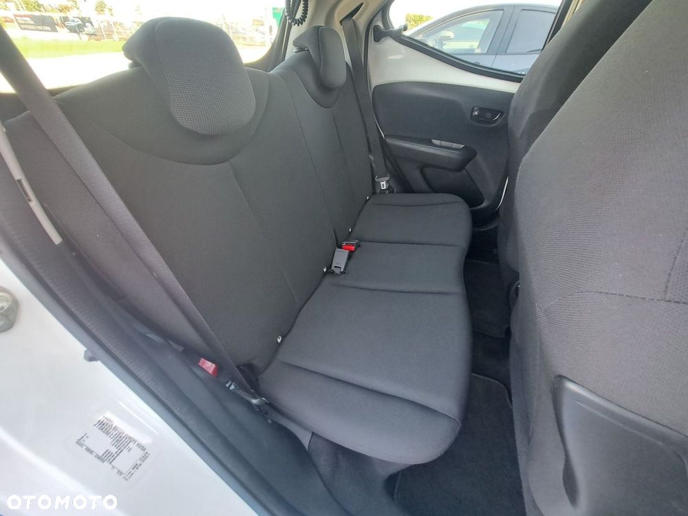 Toyota Aygo - 15