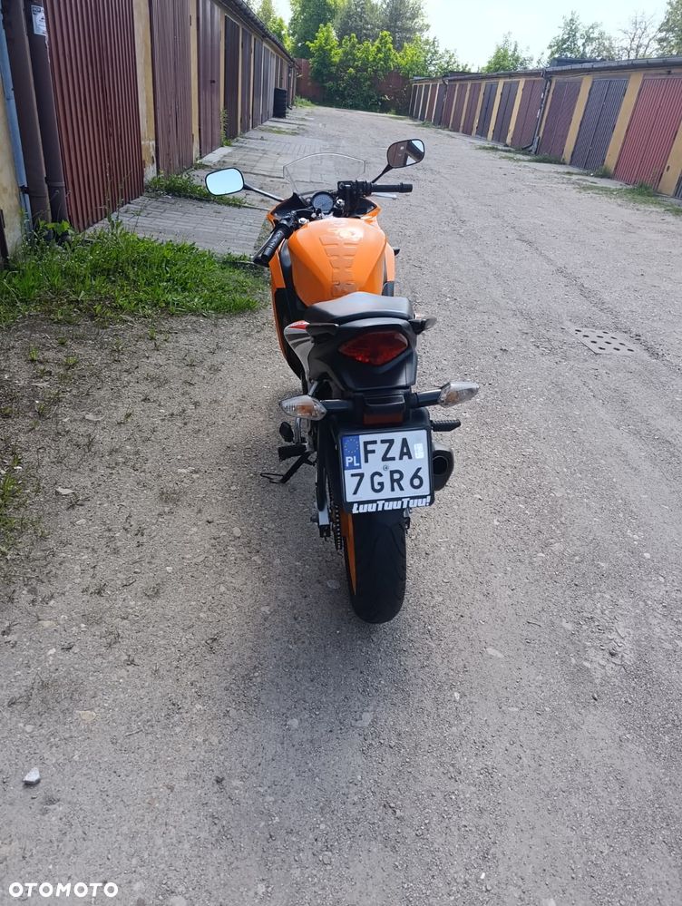 Honda CBR - 8