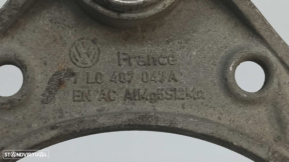 BRAÇO SUSPENSÃO SUPERIOR FRENTE DIREITO VOLKSWAGEN TOUAREG (7LA) TDI R5 - 6