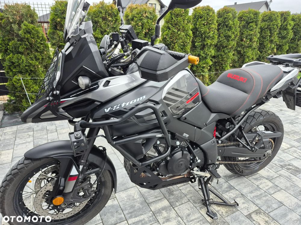 Suzuki DL - 9
