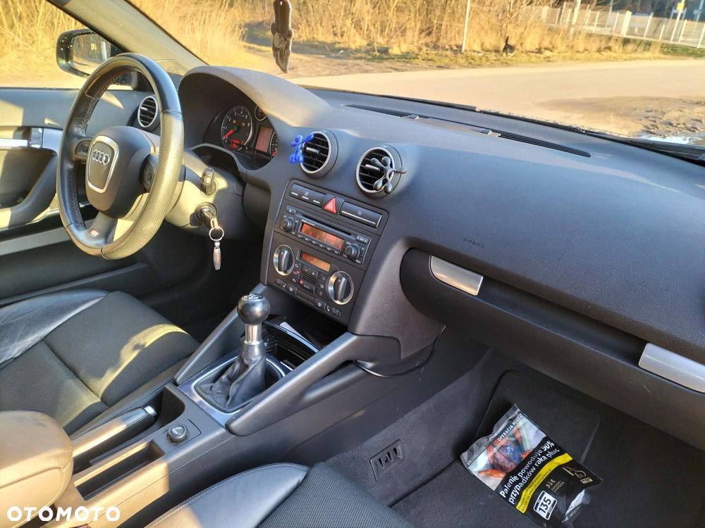 Audi A3 3-drzwiowe 1.6 S Line Sportpaket plus - 11