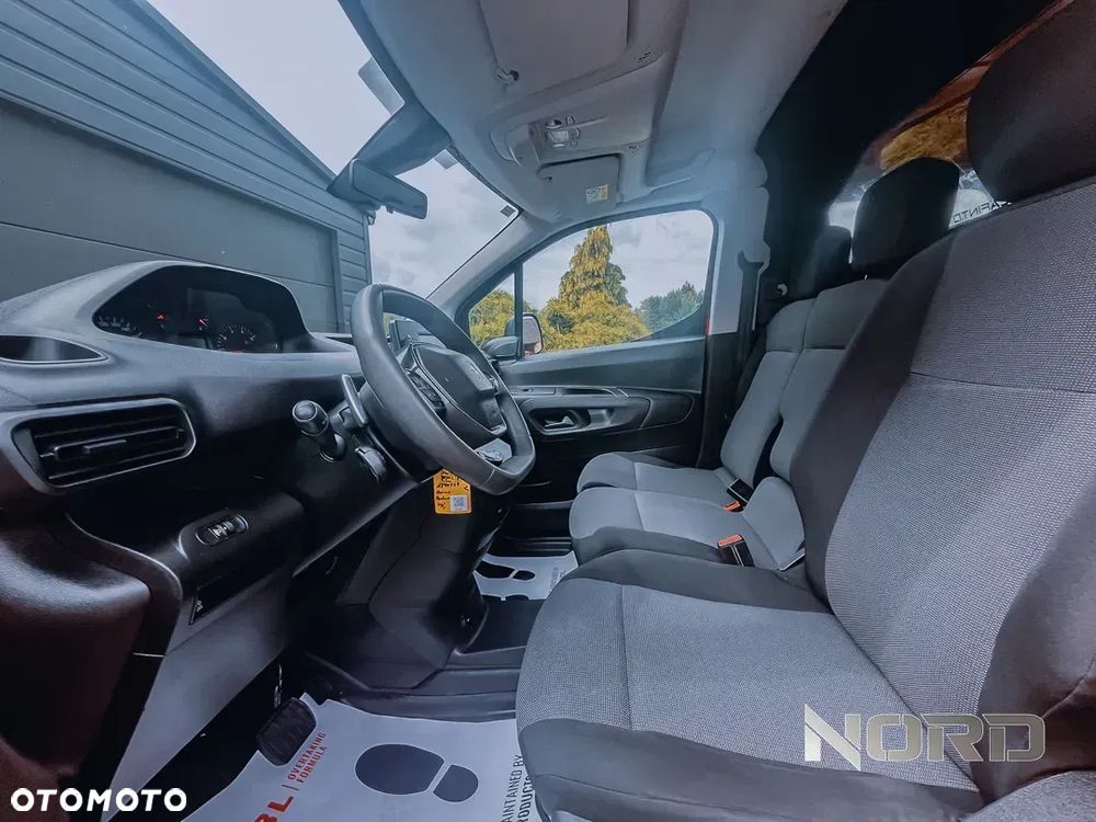 Peugeot Partner 1.5 Long Asphalt Aut. - 17